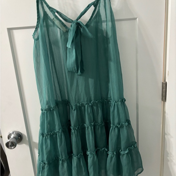 Unique sheer top - Picture 5 of 5